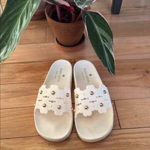 Kate Spade White Slide Sandals- size 9